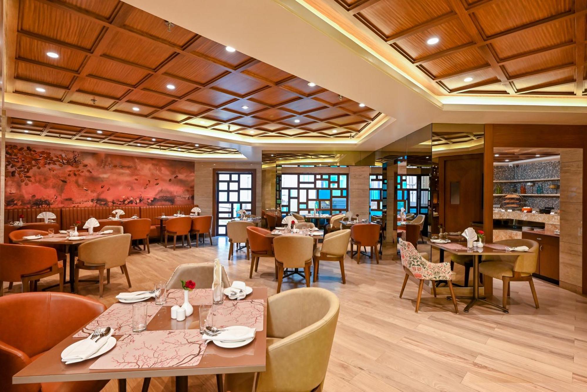 โรงแรมมหาราชา รีเจนซี ซาตารา ภายนอก รูปภาพ